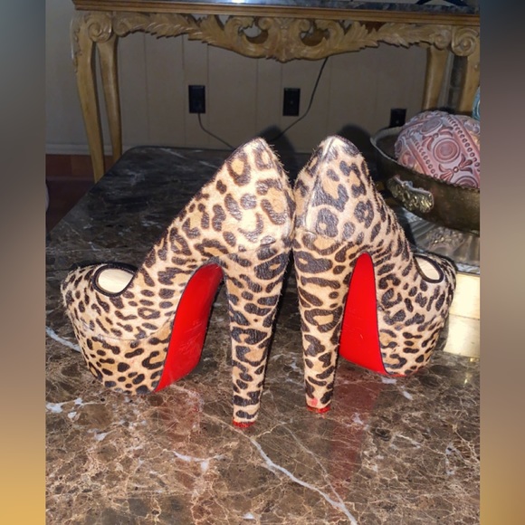 Christian Louboutin Leopard Print Bianca - Picture 5 of 7